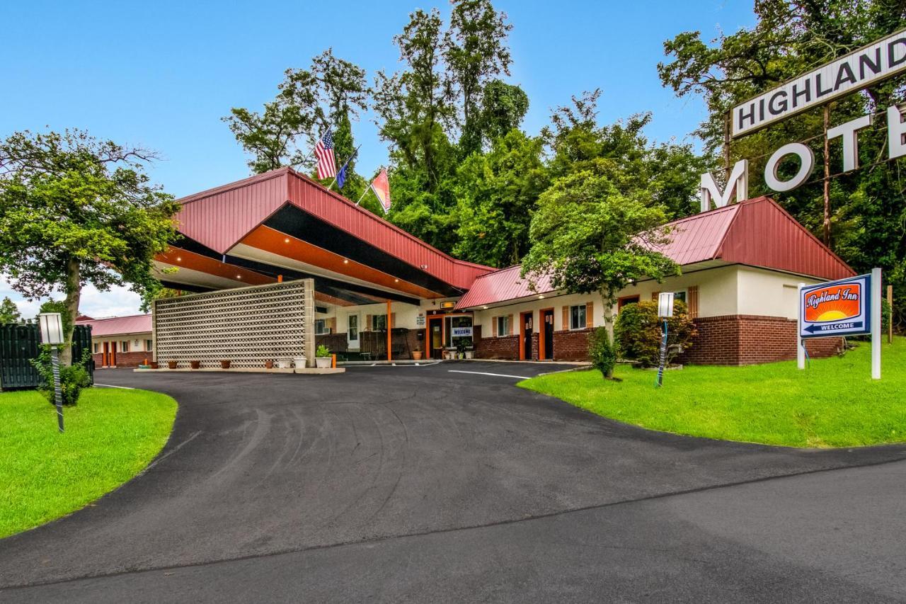 Highland Inn New Cumberland Exteriör bild