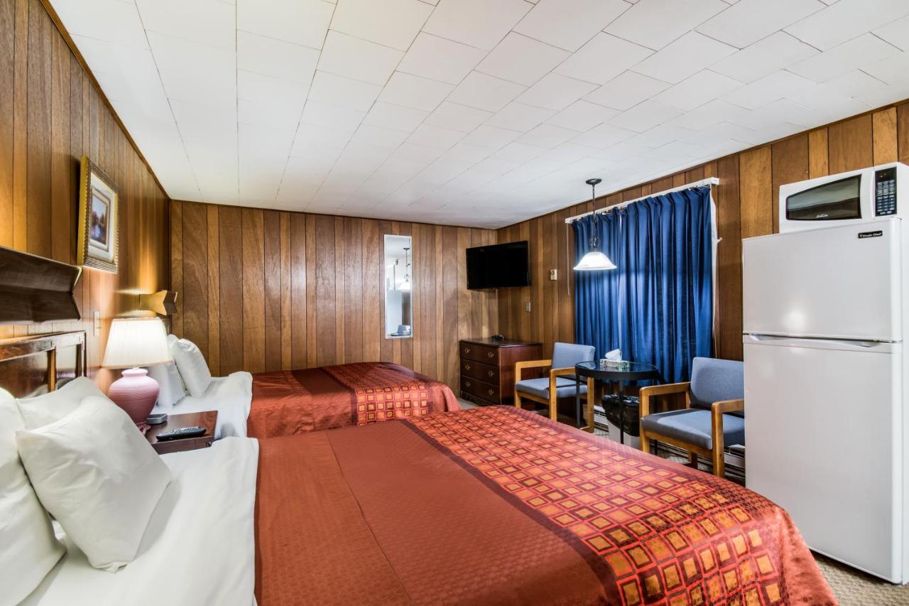 Highland Inn New Cumberland Exteriör bild